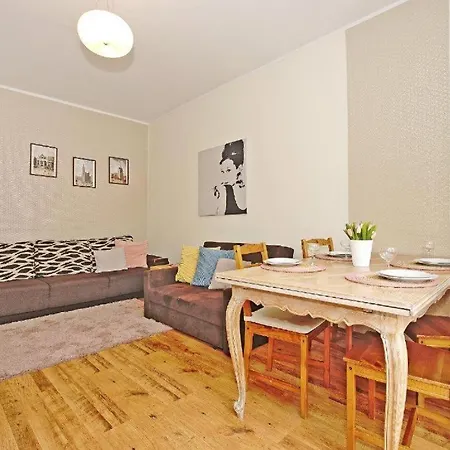 Apartament Kameralny 14