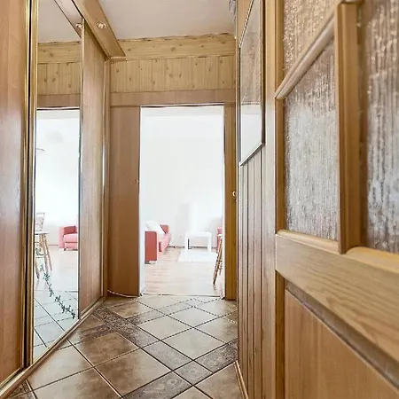 Lägenhet Kameralny 14