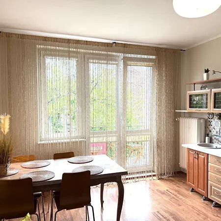 Lägenhet Kameralny 14